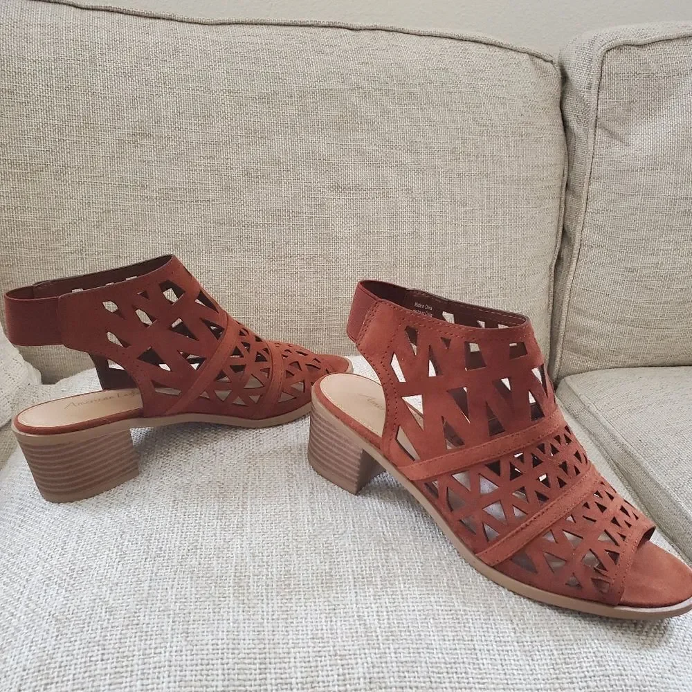 American Eagle Block Sandals Size 6.5 - Picture 11 of 15